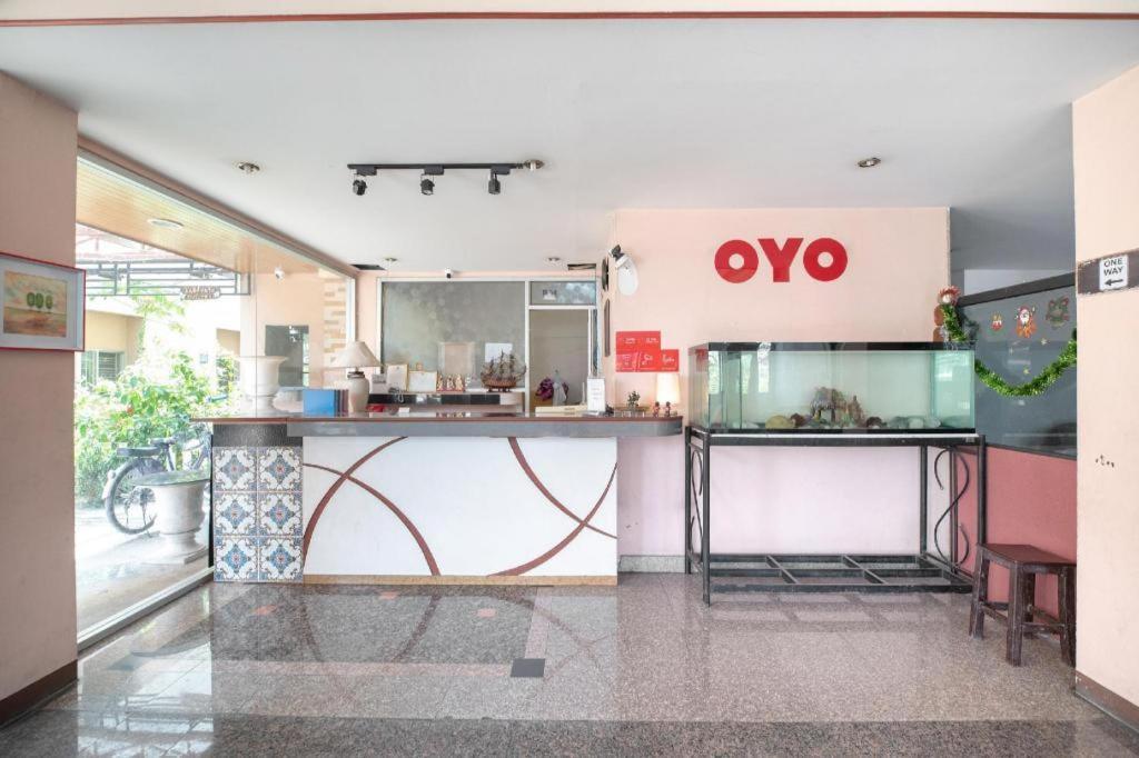 ホテル Oyo 519 B ミン エアポート【スタッフワクチン接種済み】 バンコク都 エクステリア 写真